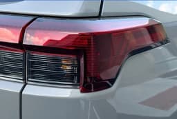 Subaru Outback Touring AWD 2026 — side view