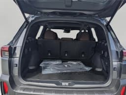 Subaru Outback Touring AWD 2026 — side view