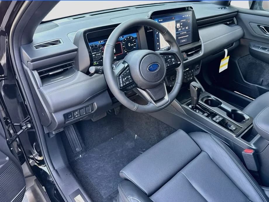Subaru Outback Touring AWD 2026 — side view