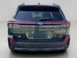 Subaru Outback Limited XT AWD 2026 — side view