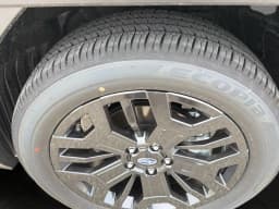 Subaru Outback Limited XT AWD 2026 — side view