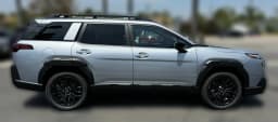 Subaru Outback Limited XT AWD 2026 — side view
