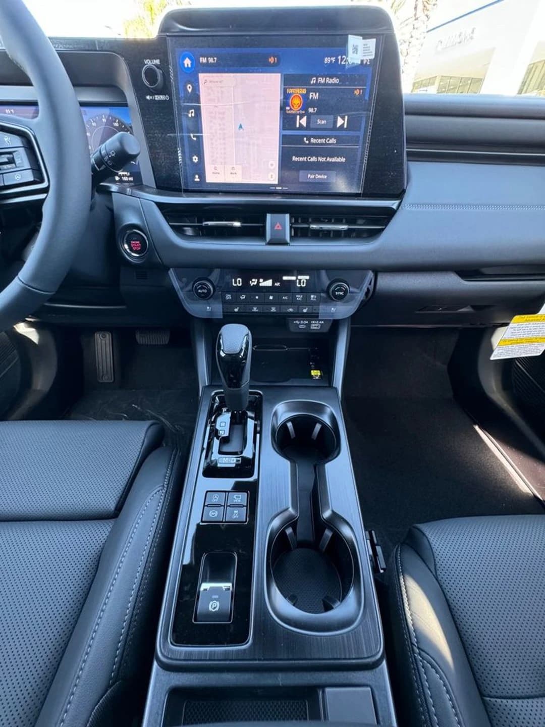 Subaru Outback Touring XT AWD 2026 — side view