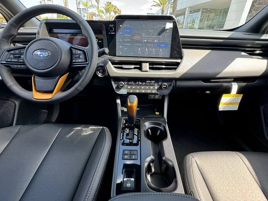 Subaru Outback Wilderness AWD 2026 — side view