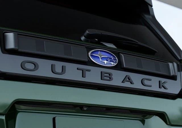Subaru Outback Wilderness AWD 2026 — side view