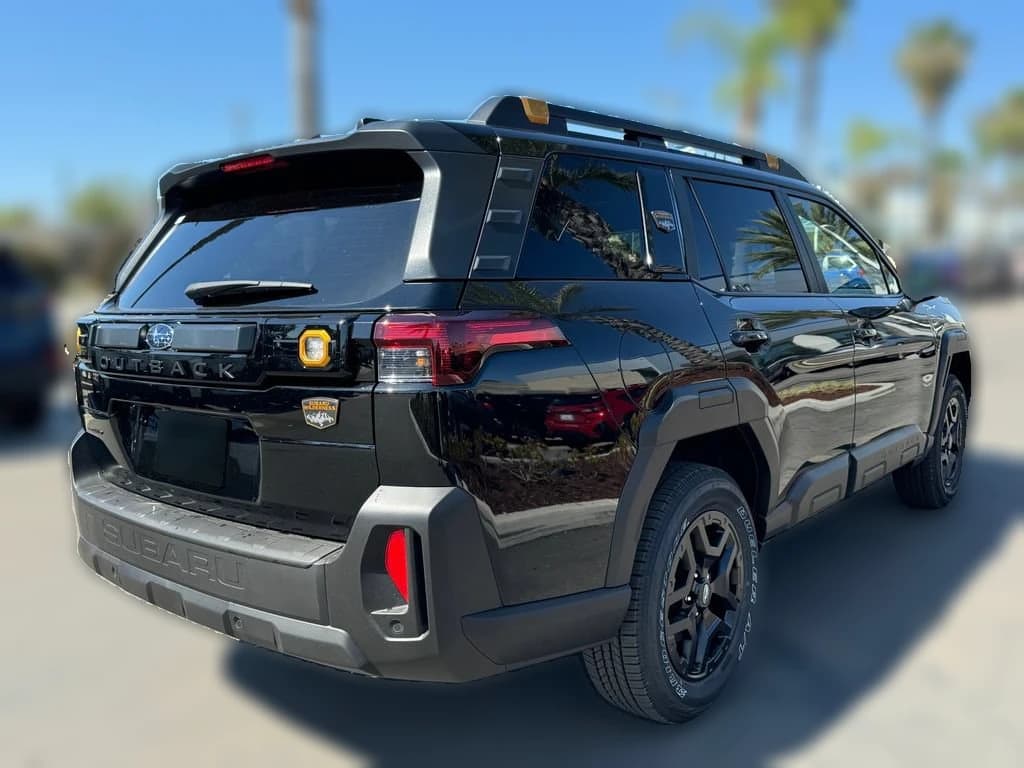 Subaru Outback Wilderness AWD 2026 — side view