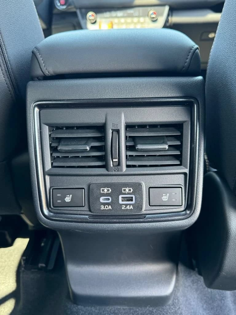 Subaru Outback Wilderness AWD 2026 — side view