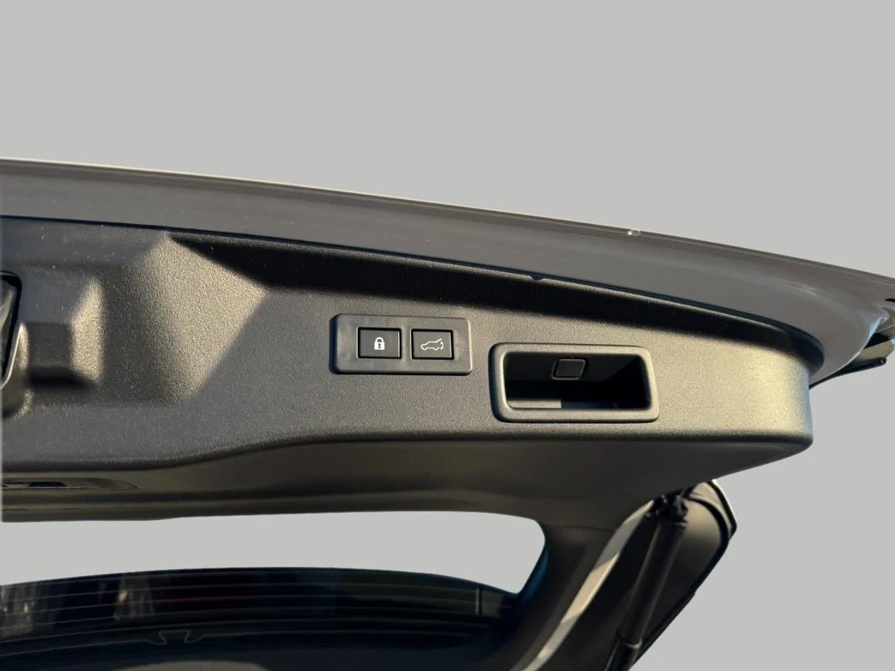 Subaru Outback Wilderness AWD 2026 — side view