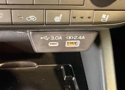 Subaru Outback Wilderness AWD 2026 — side view