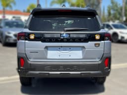 Subaru Outback Wilderness AWD 2026 — side view