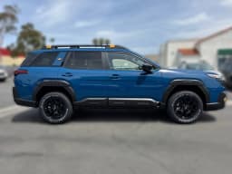 Subaru Outback Wilderness AWD 2026 — side view
