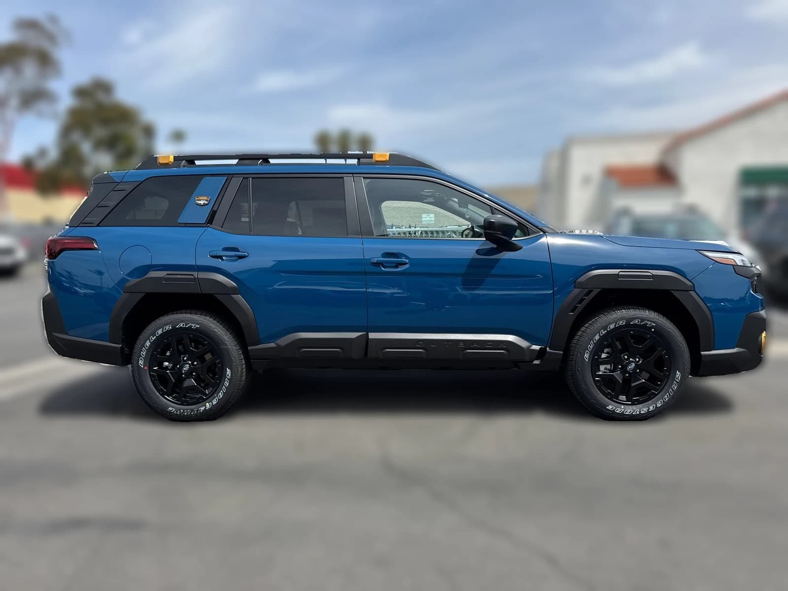 Subaru Outback Wilderness AWD 2026 — side view