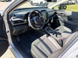 Subaru Crosstrek Limited Hybrid AWD 2026 — side view