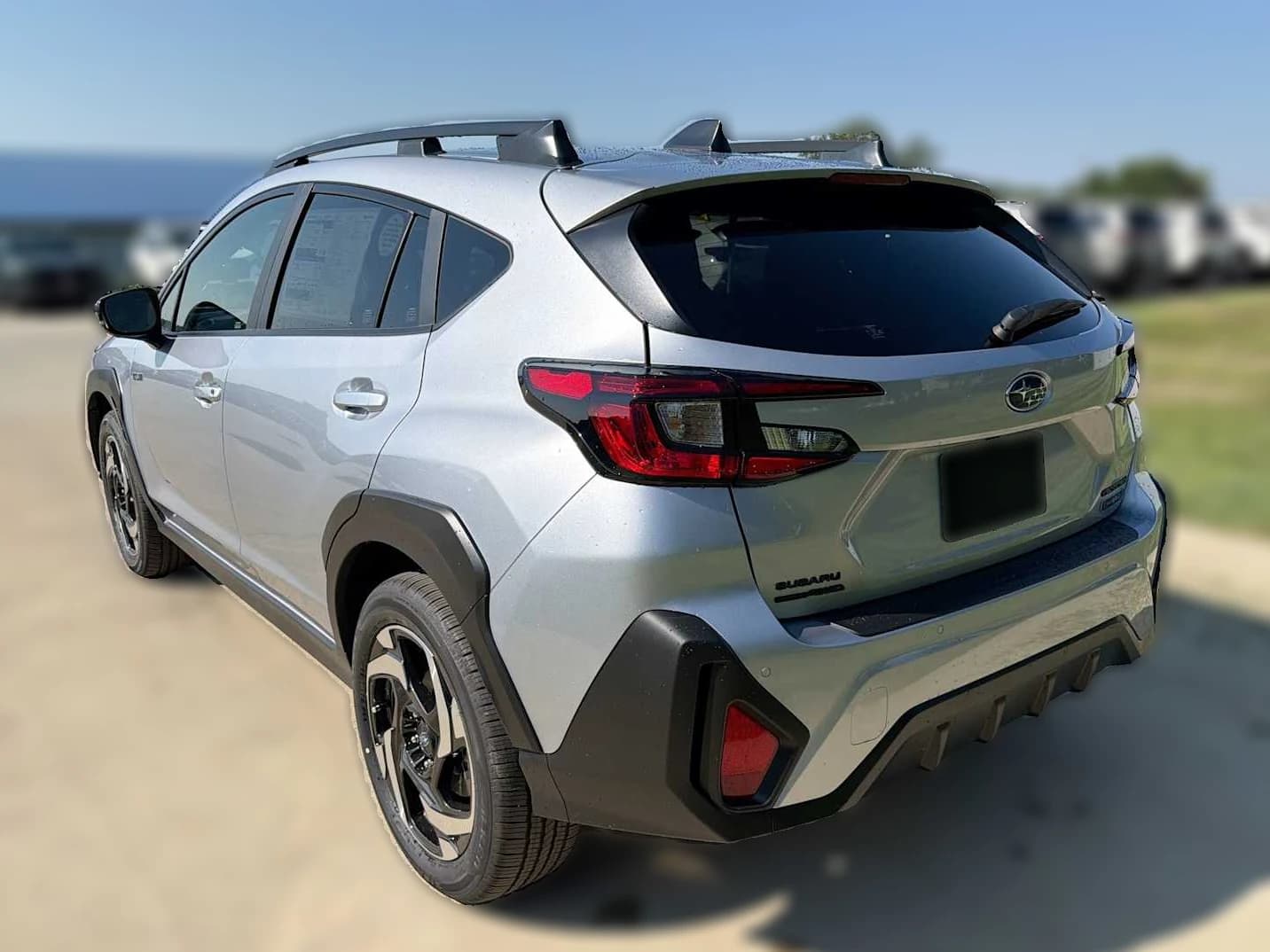 Subaru Crosstrek Limited Hybrid AWD 2026 — side view
