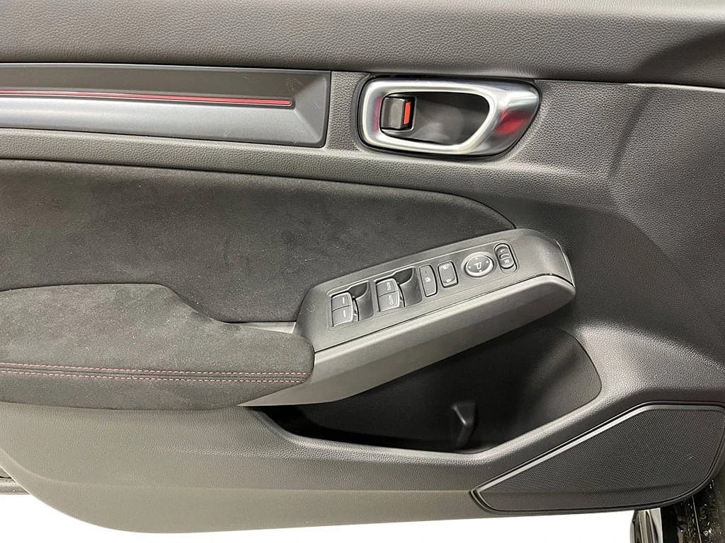 Honda Civic Type R Base Manual 2026 — side view