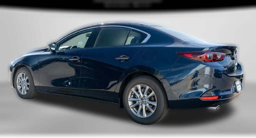 Mazda Mazda3 Sedan 2.5 S FWD 2026 — side view