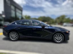 Mazda Mazda3 Sedan 2.5 S FWD 2026 — side view