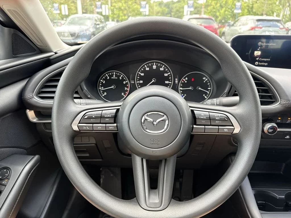 Mazda Mazda3 Sedan 2.5 S FWD 2026 — side view