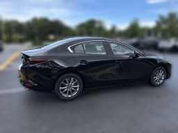 Mazda Mazda3 Sedan 2.5 S FWD 2026 — side view