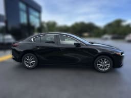 Mazda Mazda3 Sedan 2.5 S FWD 2026 — side view