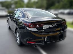 Mazda Mazda3 Sedan 2.5 S FWD 2026 — side view