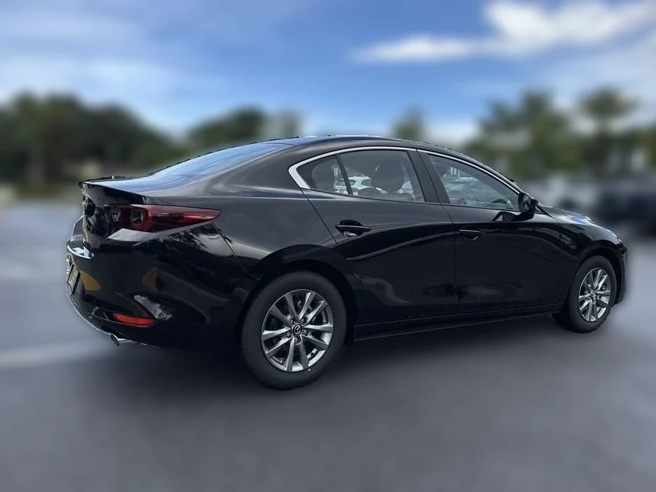 Mazda Mazda3 Sedan 2.5 S FWD 2026 — side view