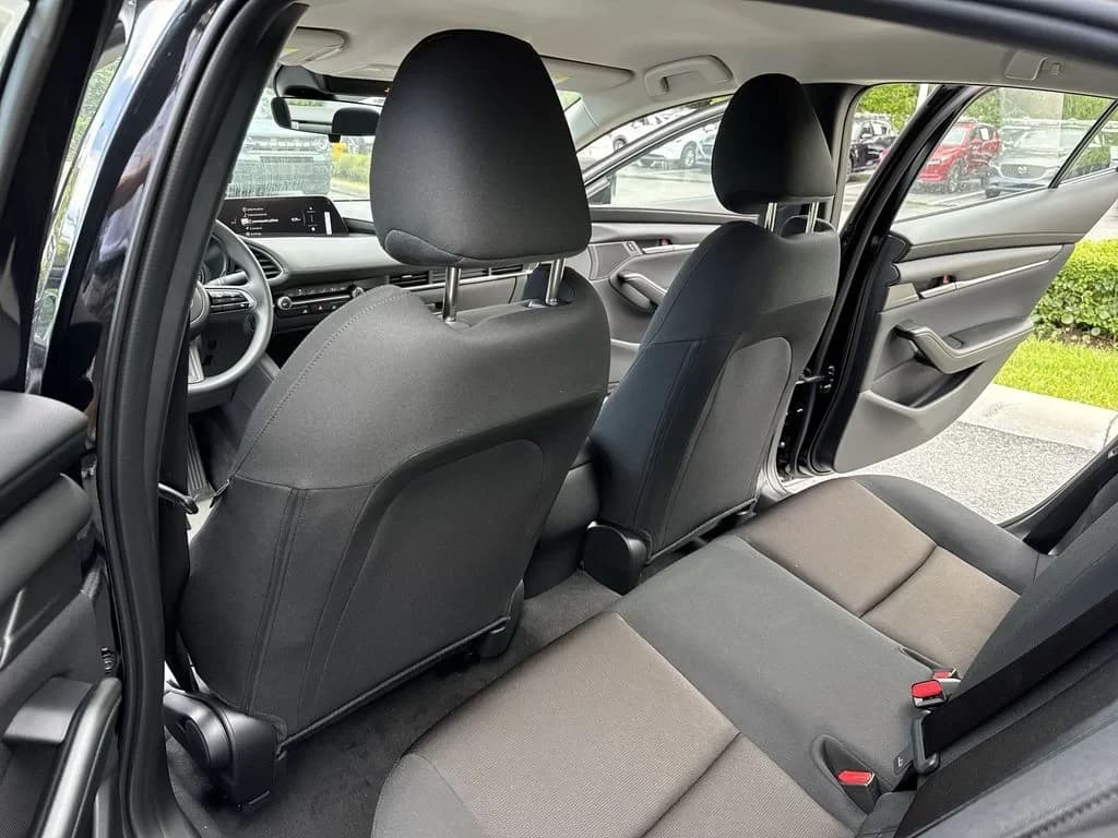 Mazda Mazda3 Sedan 2.5 S FWD 2026 — side view