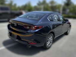 Mazda Mazda3 Sedan 2.5 S FWD 2026 — side view