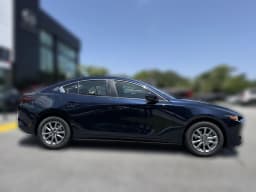 Mazda Mazda3 Sedan 2.5 S FWD 2026 — side view