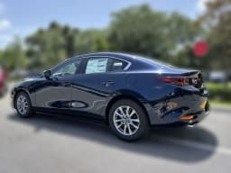 Mazda Mazda3 Sedan 2.5 S FWD 2026 — side view