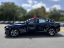 Mazda Mazda3 Sedan 2.5 S FWD 2026 — side view