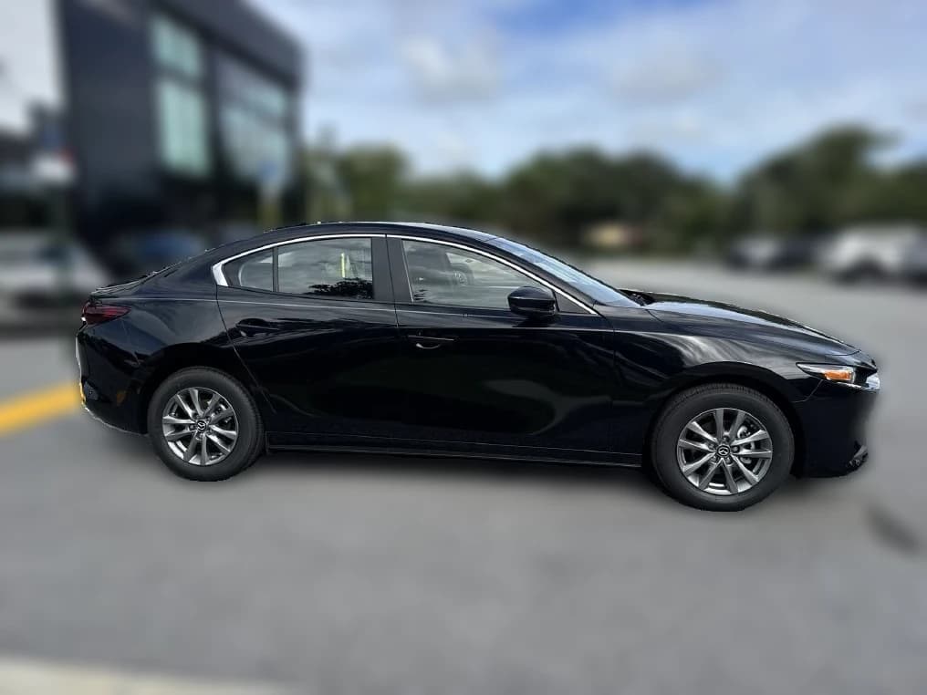 Mazda Mazda3 Sedan 2.5 S FWD 2026 — side view