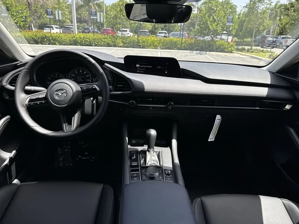 Mazda Mazda3 Sedan 2.5 S Select Sport FWD 2026 — side view