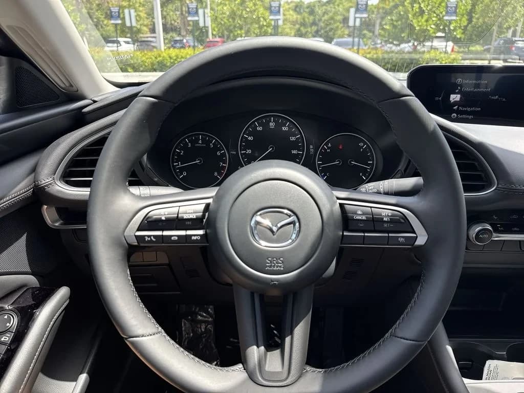 Mazda Mazda3 Sedan 2.5 S Select Sport FWD 2026 — side view