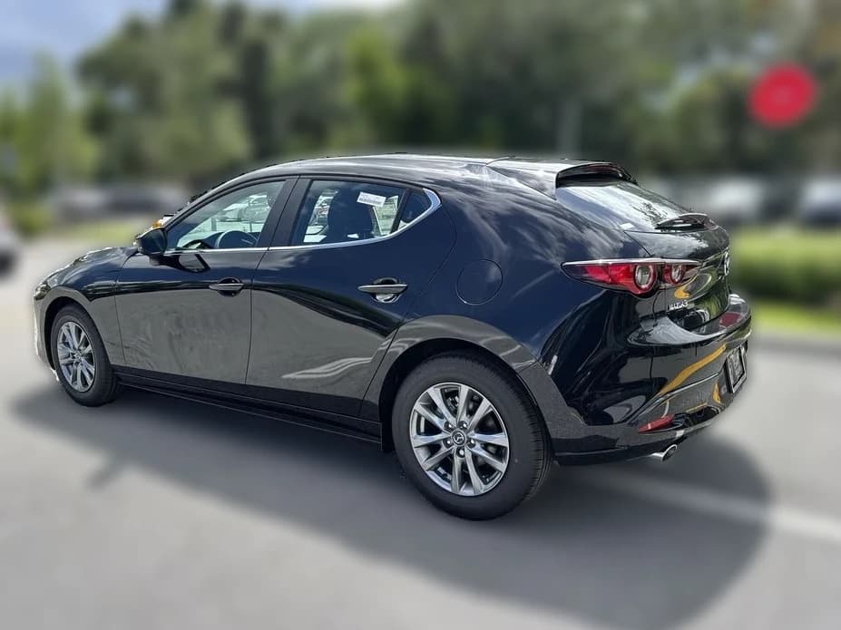 Mazda Mazda3 Hatchback 2.5 S Auto FWD 2026 — side view