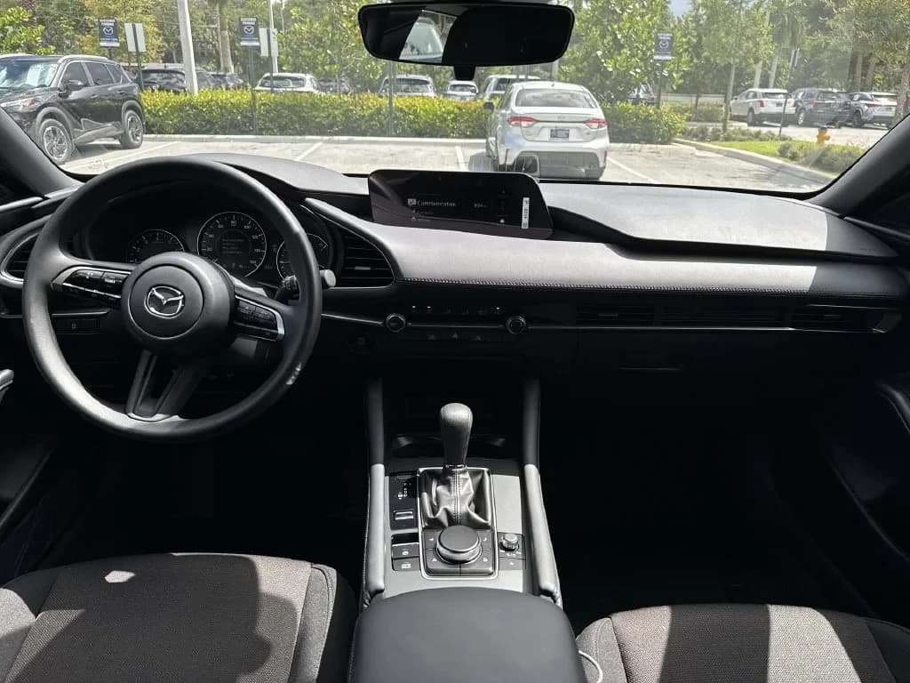 Mazda Mazda3 Hatchback 2.5 S Auto FWD 2026 — side view
