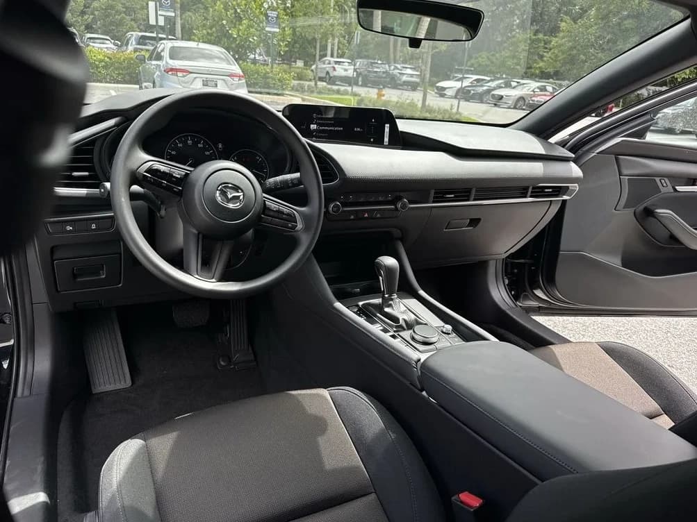 Mazda Mazda3 Hatchback 2.5 S Auto FWD 2026 — side view