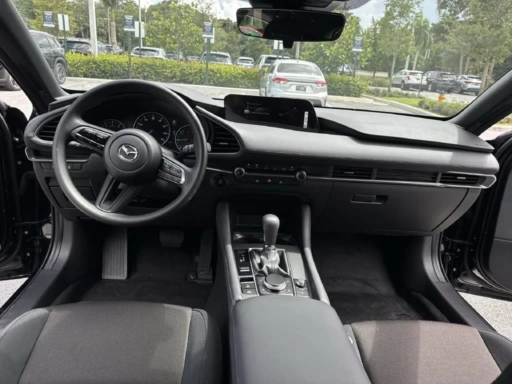 Mazda Mazda3 Hatchback 2.5 S Auto FWD 2026 — side view
