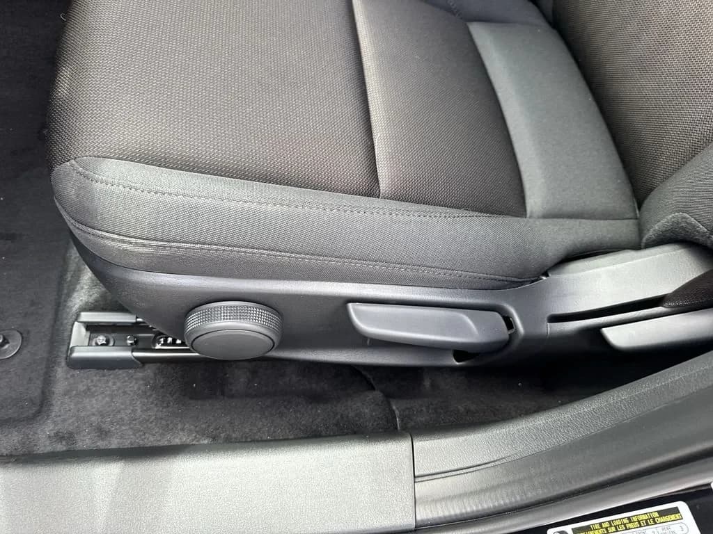 Mazda Mazda3 Hatchback 2.5 S Auto FWD 2026 — side view
