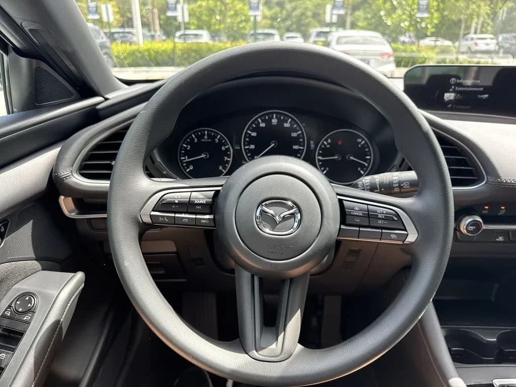 Mazda Mazda3 Hatchback 2.5 S Auto FWD 2026 — side view