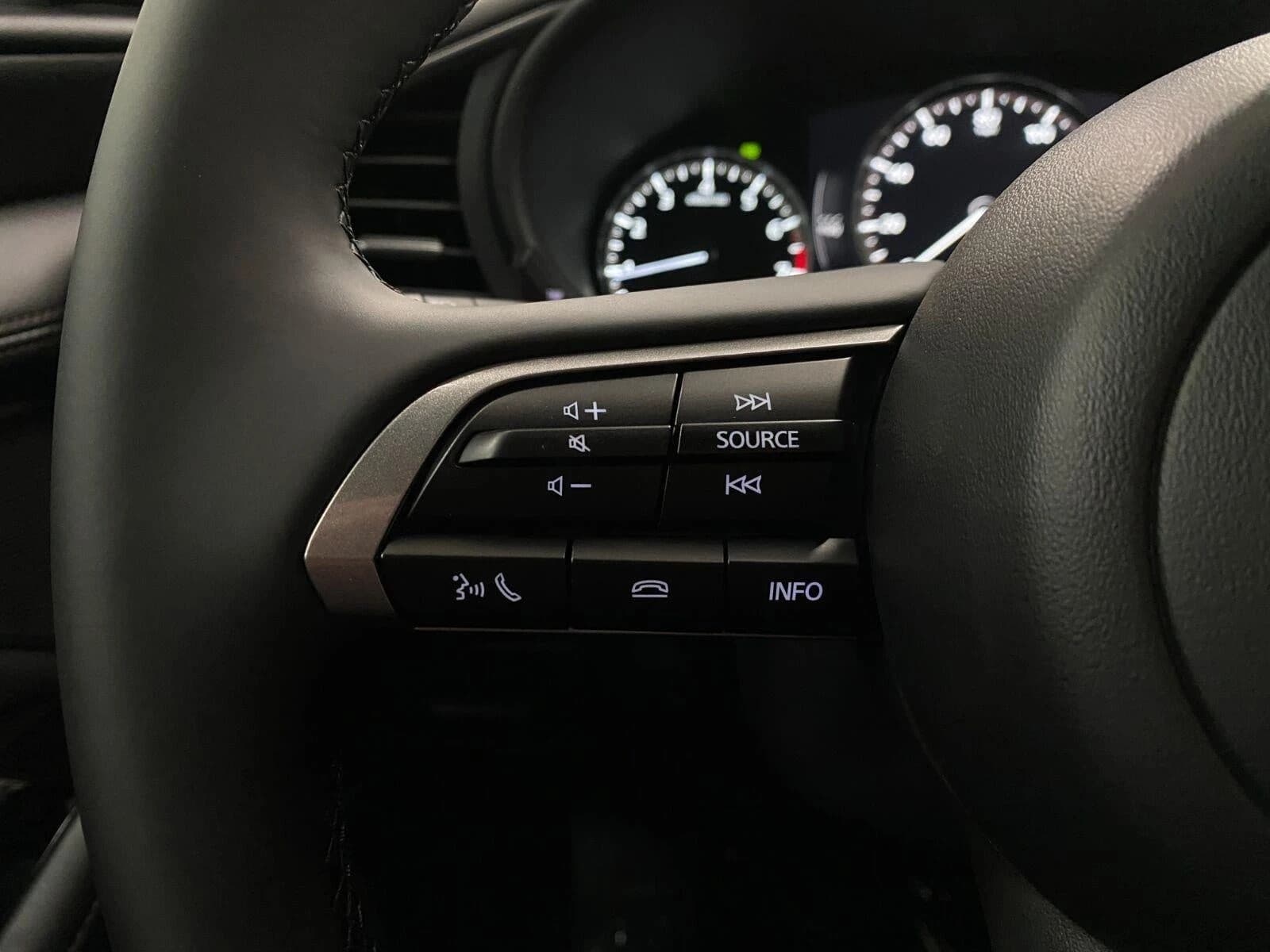 Mazda Mazda3 Hatchback 2.5 S Select Sport Auto FWD 2026 — side view