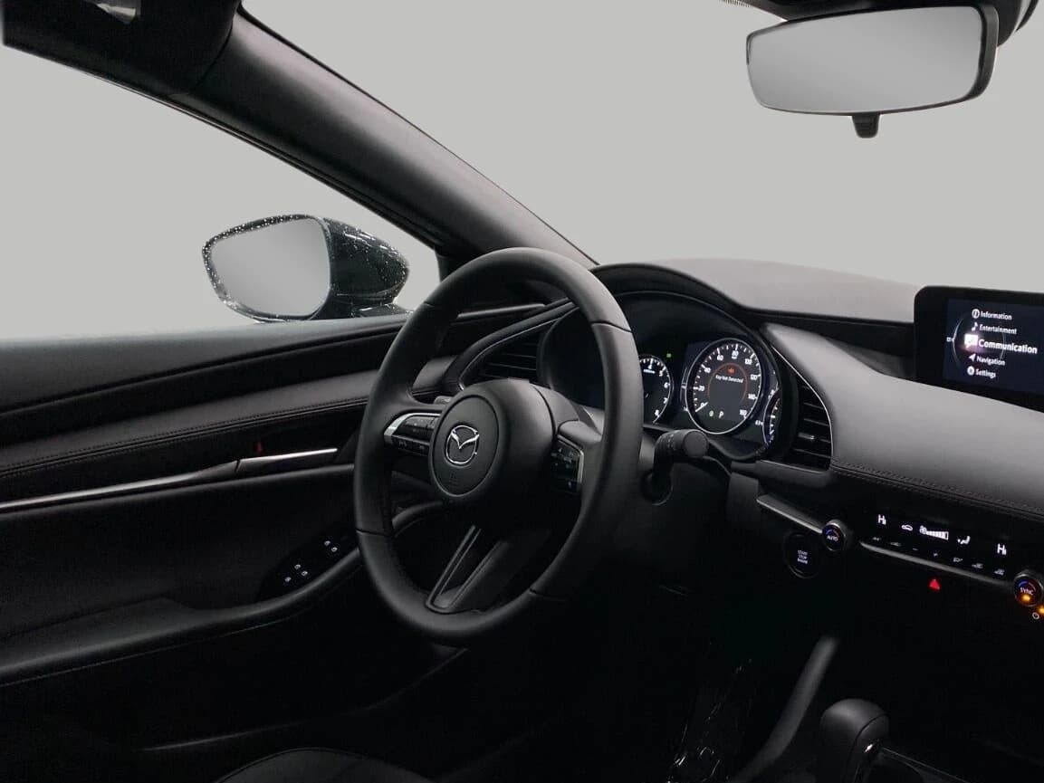 Mazda Mazda3 Hatchback 2.5 S Select Sport Auto FWD 2026 — side view
