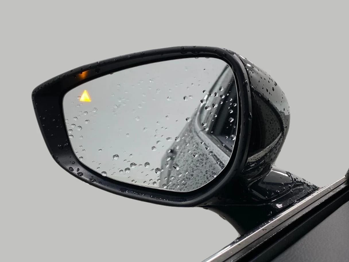 Mazda Mazda3 Hatchback 2.5 S Select Sport Auto FWD 2026 — side view