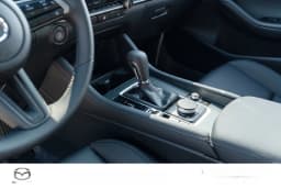 Mazda Mazda3 Hatchback 2.5 S Preferred Auto FWD 2026 — side view