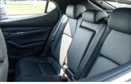 Mazda Mazda3 Hatchback 2.5 S Preferred Auto FWD 2026 — side view