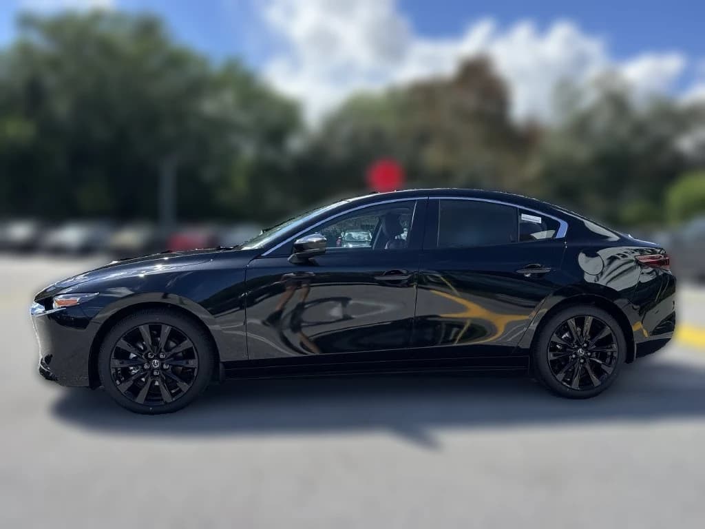 Mazda Mazda3 Sedan 2.5 S Carbon Edition AWD 2026 — side view