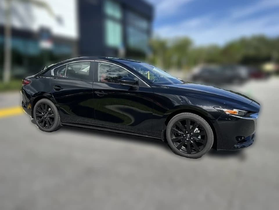 Mazda Mazda3 Sedan 2.5 S Carbon Edition AWD 2026 — side view