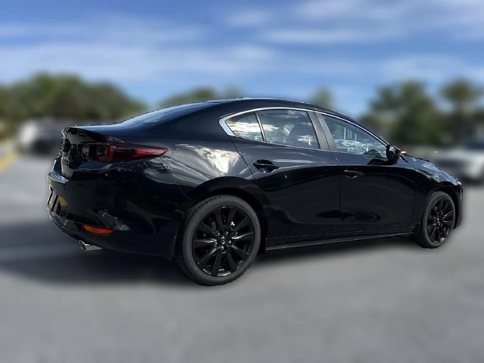 Mazda Mazda3 Sedan 2.5 S Carbon Edition AWD 2026 — side view