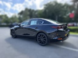 Mazda Mazda3 Sedan 2.5 S Carbon Edition AWD 2026 — side view