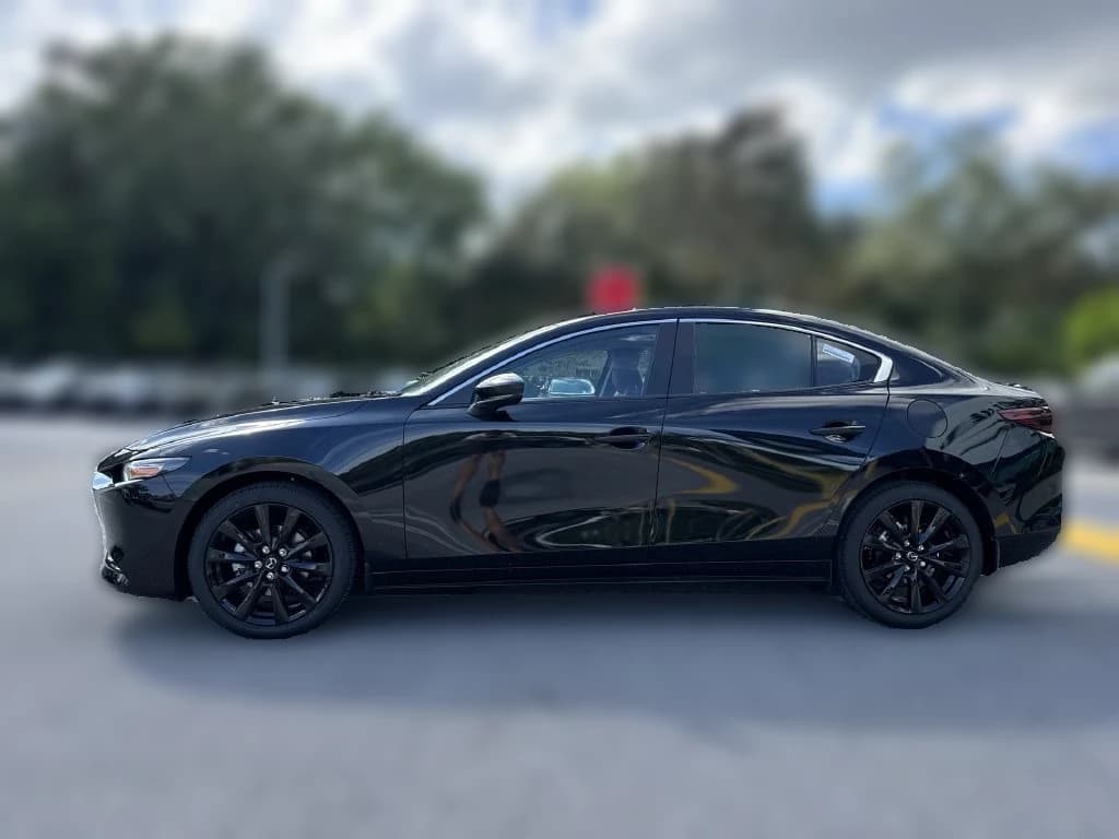 Mazda Mazda3 Sedan 2.5 S Carbon Edition AWD 2026 — side view